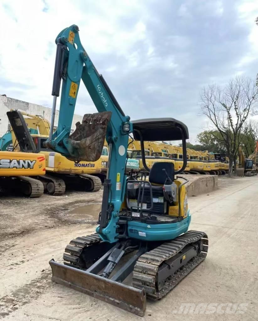 Kubota U 25 Miniescavadeiras