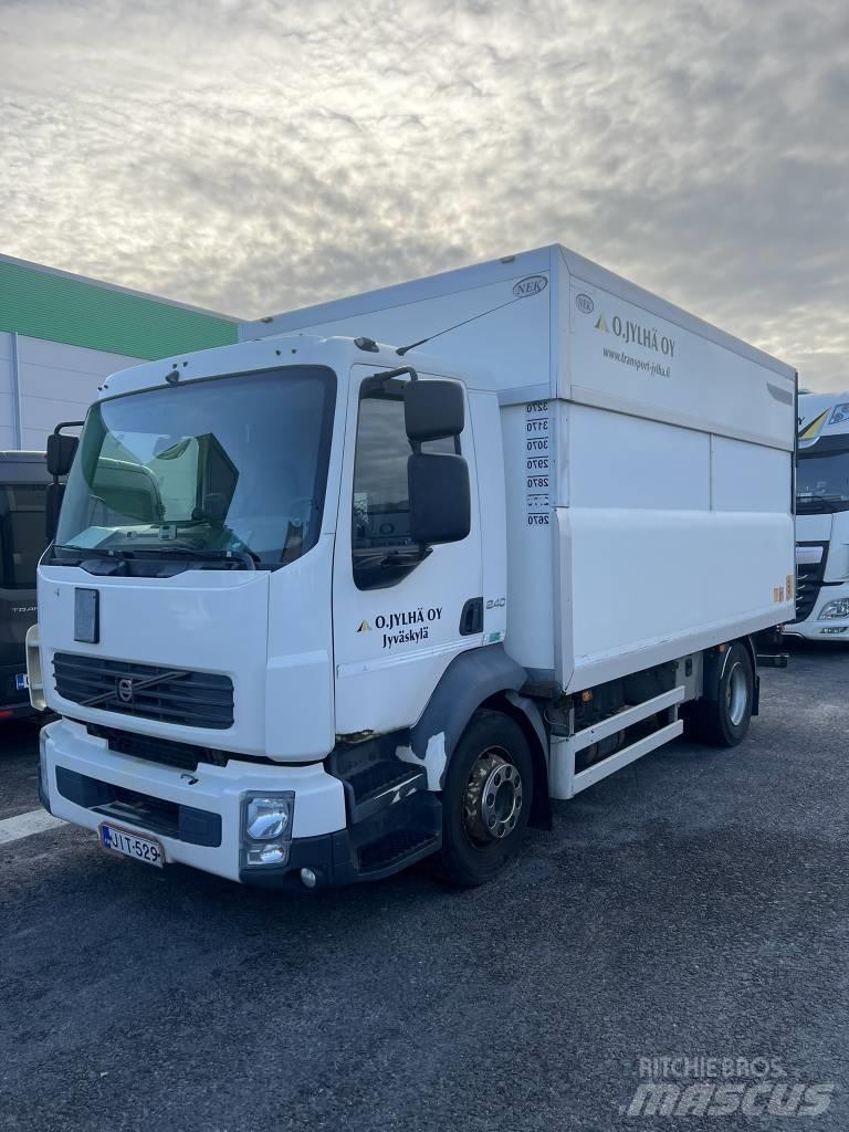 Volvo FL240 Caminhões de caixa fechada