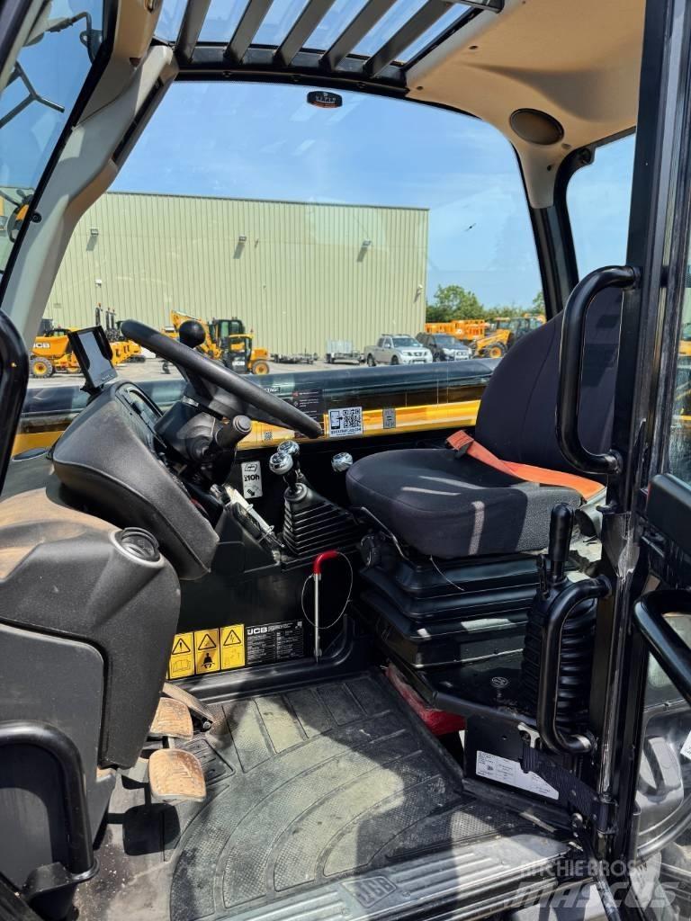 JCB 540-140 Manipulador telescópico
