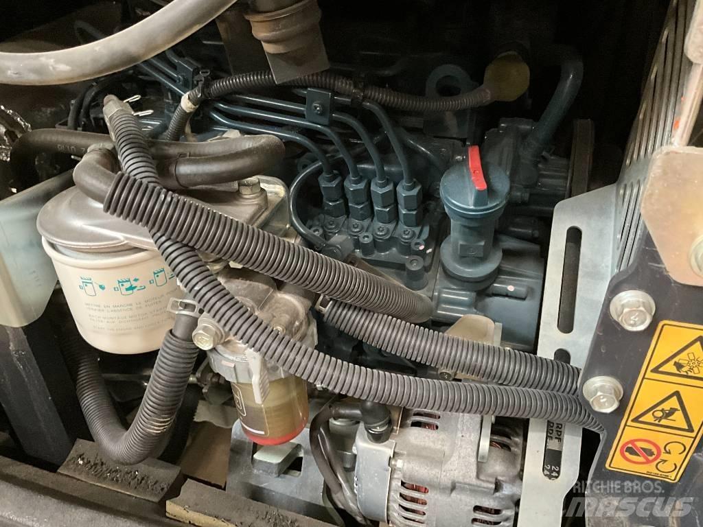Kubota KX 030-4 Miniescavadeiras