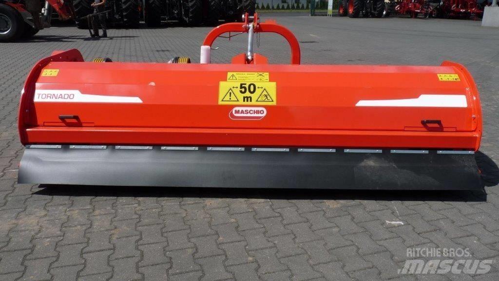 Maschio TORNADO 310 Outras máquinas de lavoura e acessórios