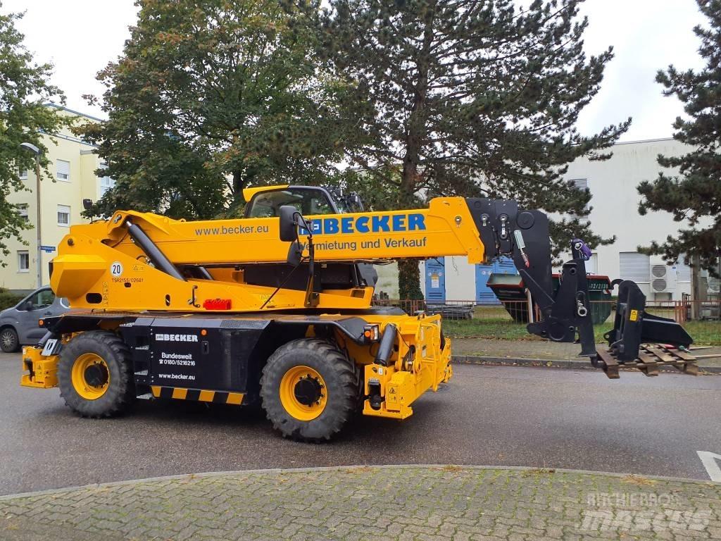 JCB 555P210R (02681) Manipulador telescópico