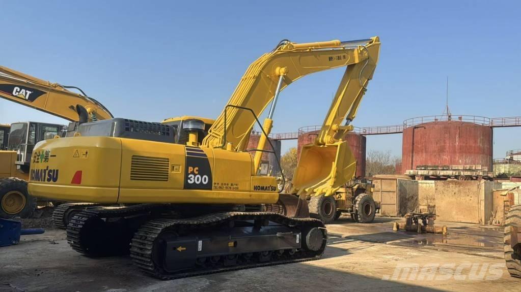 Komatsu PC 300 Escavadeiras de esteiras