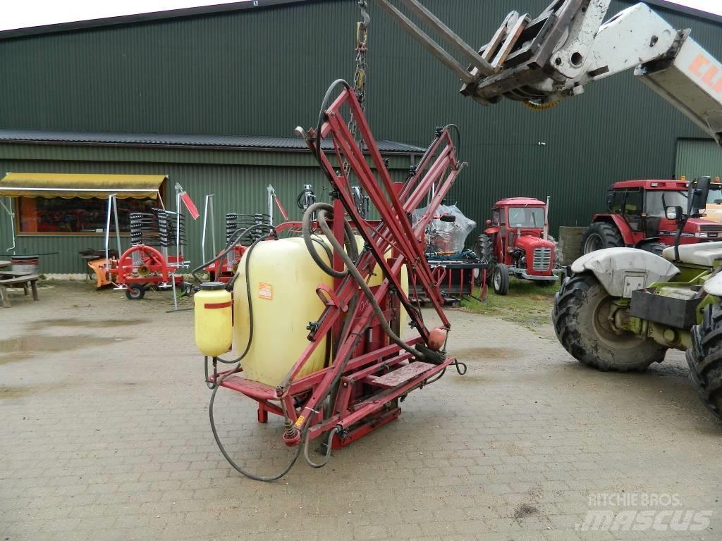 Hardi 1200 Pulverizadores montados