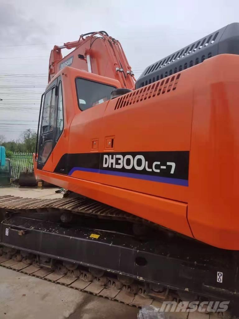 Doosan DH 300 LC-7 Escavadeiras de esteiras