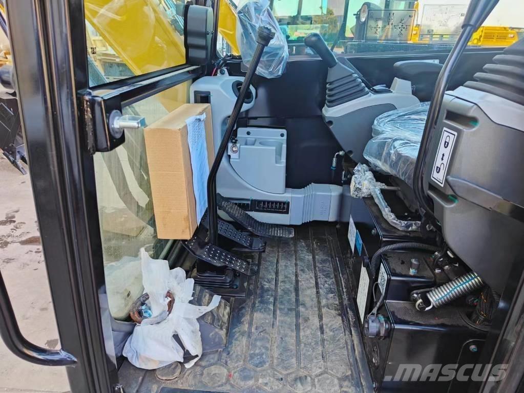 CAT 2024 CAT 305.5 Miniescavadeiras