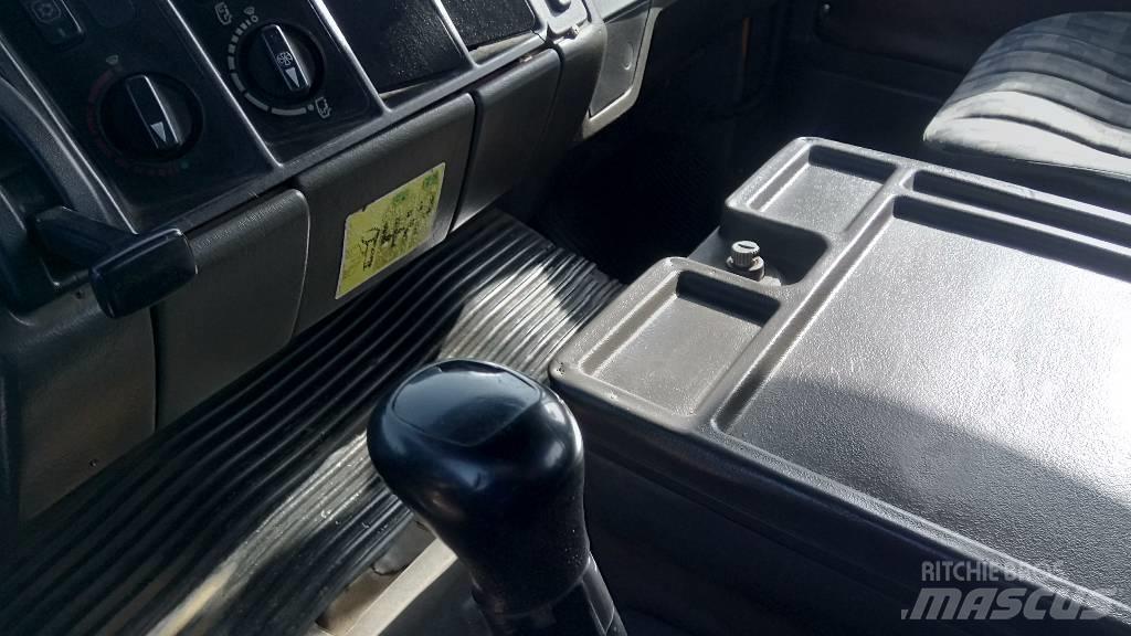 Mercedes-Benz 3535 Camiões basculantes