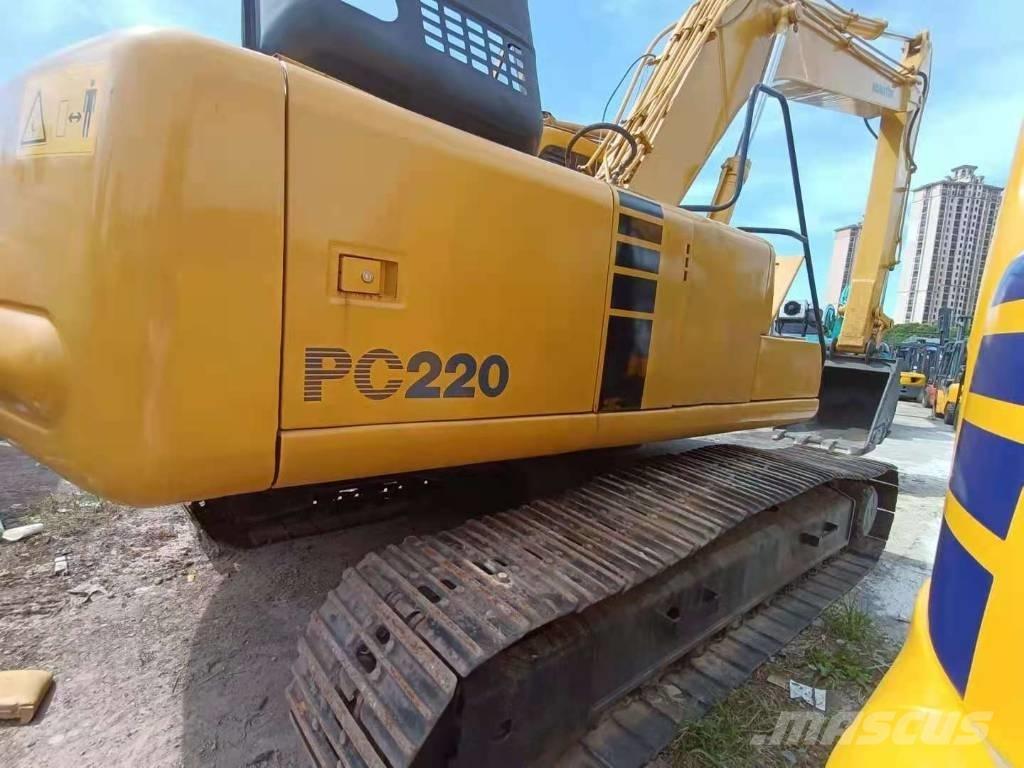 Komatsu PC 220-6 Escavadeiras de esteiras