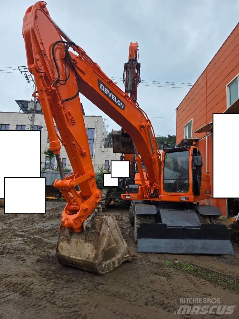 Doosan DX 210 W Escavadoras de rodas