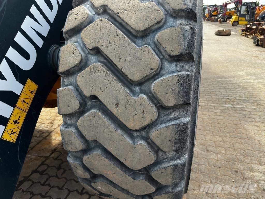 Hyundai HL 970 A 4x4 Carregadeiras de rodas