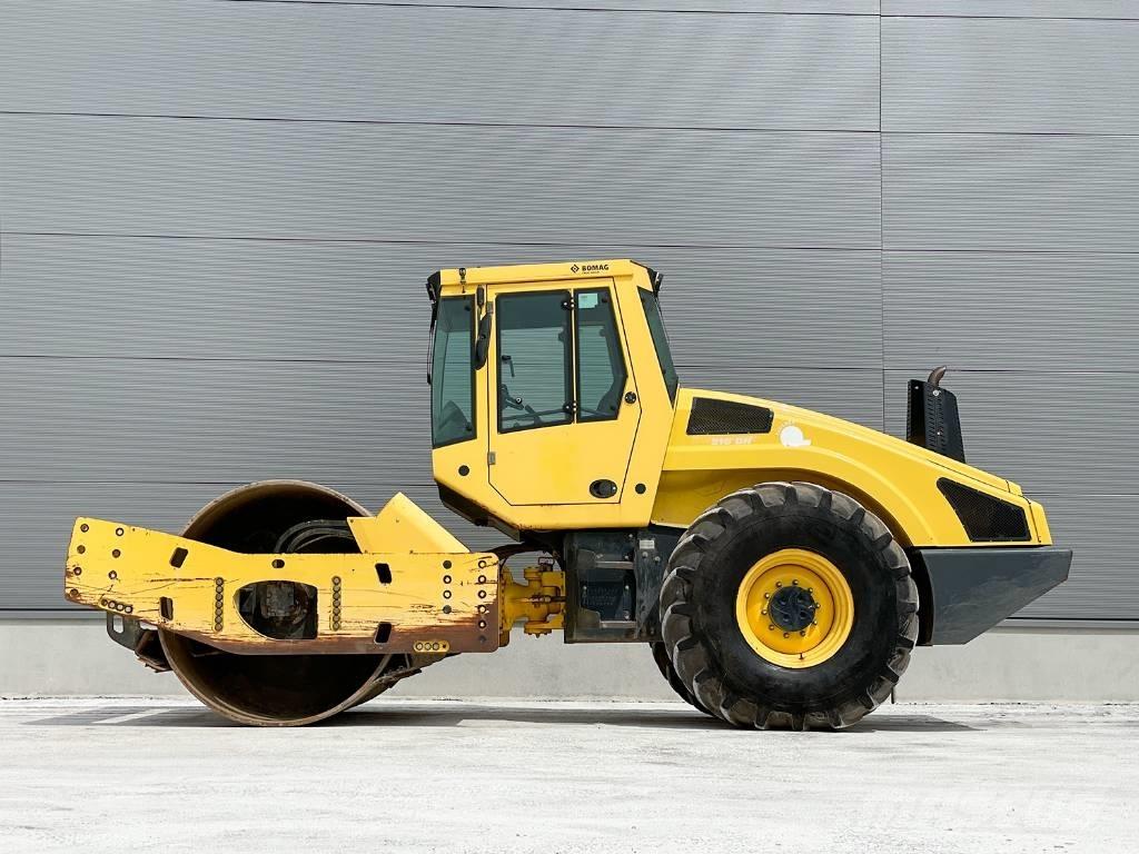 Bomag BW 216 DH-4i Cilindros Compactadores monocilíndricos