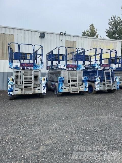 JLG M 3369 XTE Plataformas aéreas montadas em camião