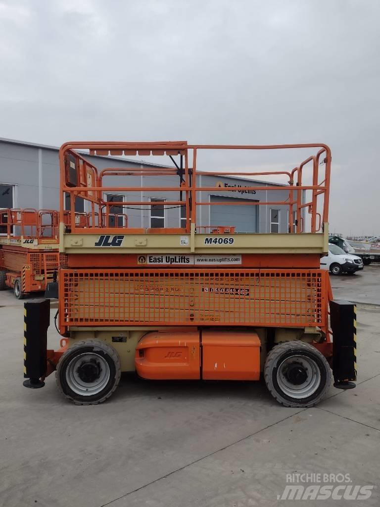 JLG M 4069 Elevadores de tesoura