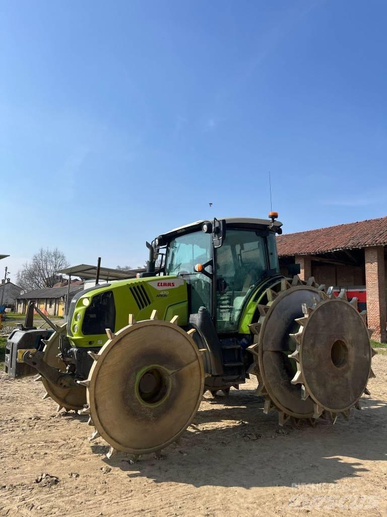 CLAAS ARION 470 Tratores Agrícolas usados
