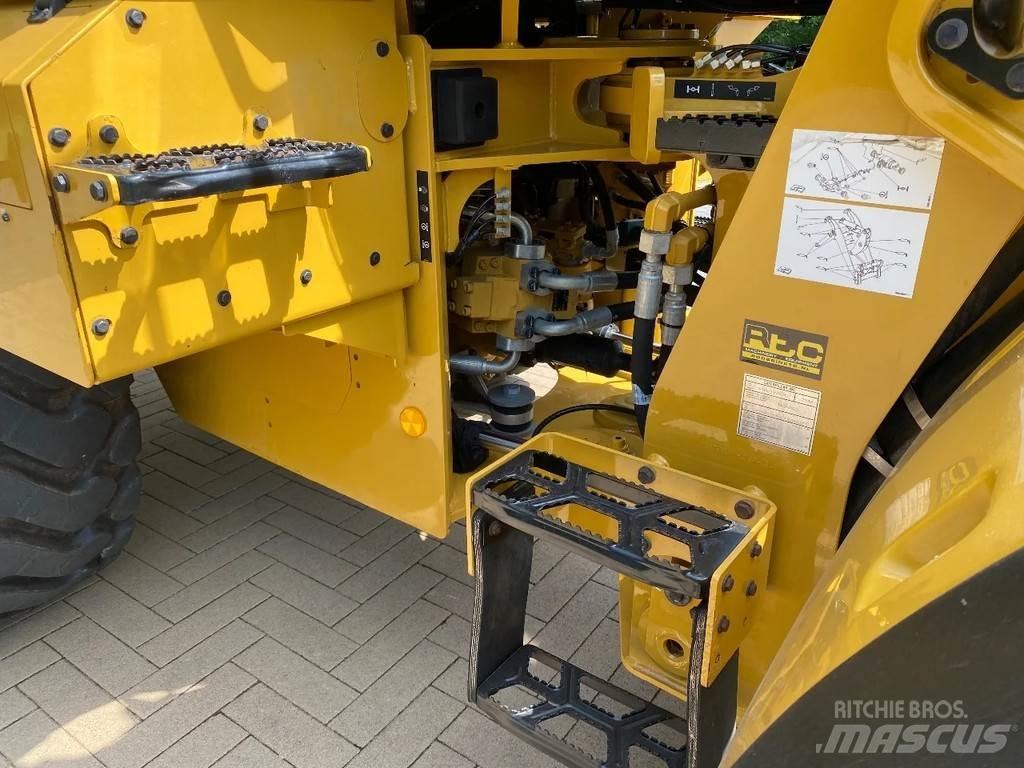 CAT 926M Carregadeiras de rodas
