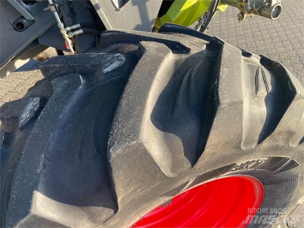 CLAAS Lexion 440 Ceifeiras debulhadoras