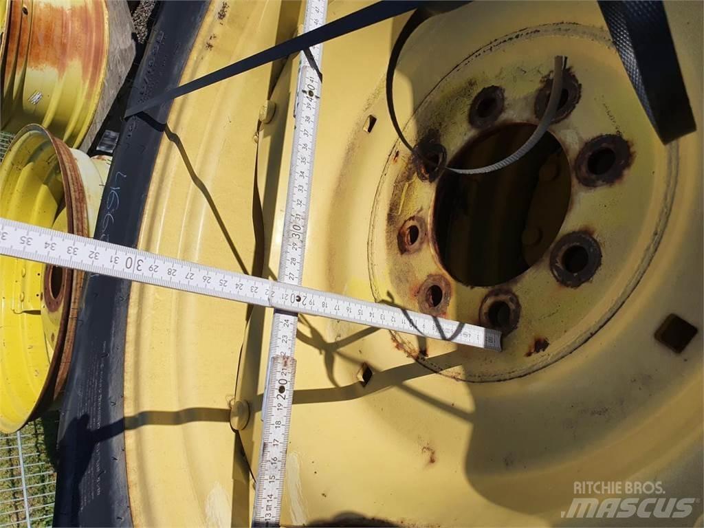 BKT 380/85R28 x2 Pneus Agrícolas