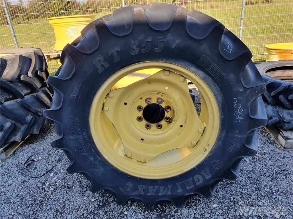 BKT 380/85R28 x2 Pneus Agrícolas