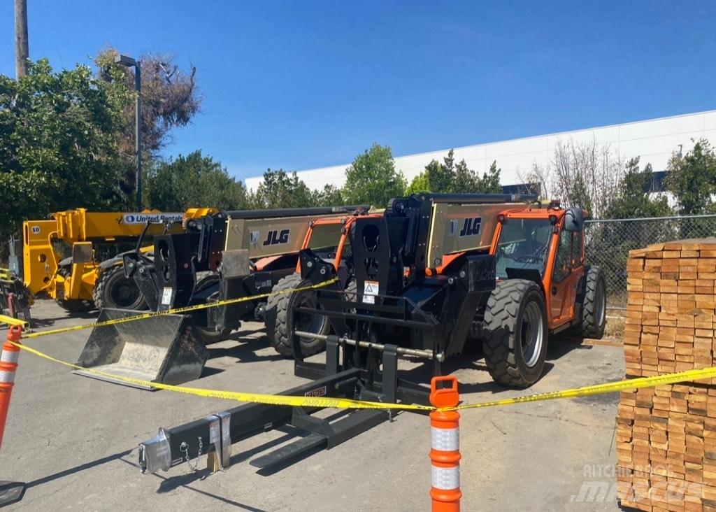 JLG 1255 Manipulador telescópico