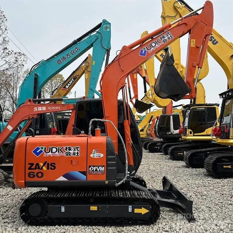 Hitachi ZX 60 Miniescavadeiras