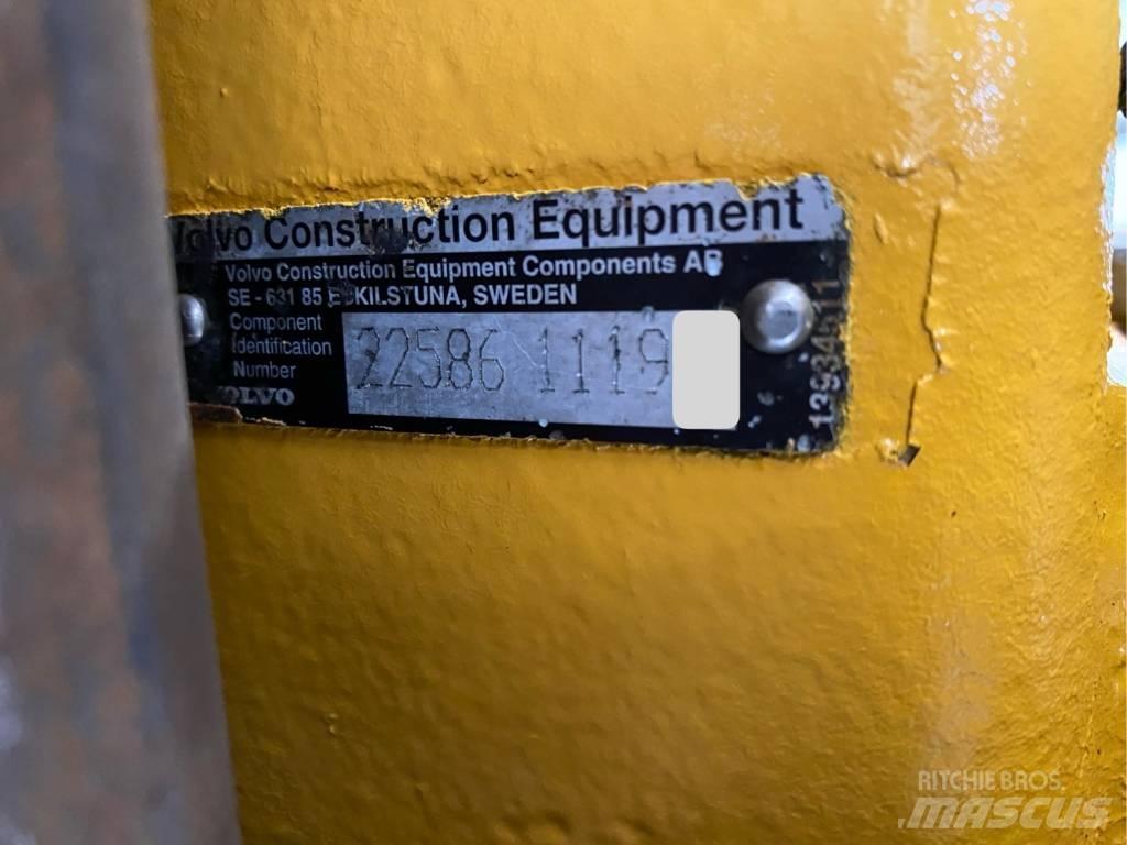Volvo L 150 G Transmissăo
