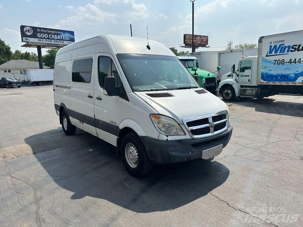 Dodge Sprinter 2500 Carrinhas de caixa fechada