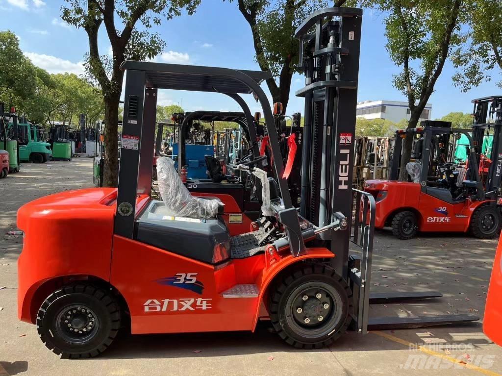 Heli FD 35 G Empilhadores Diesel