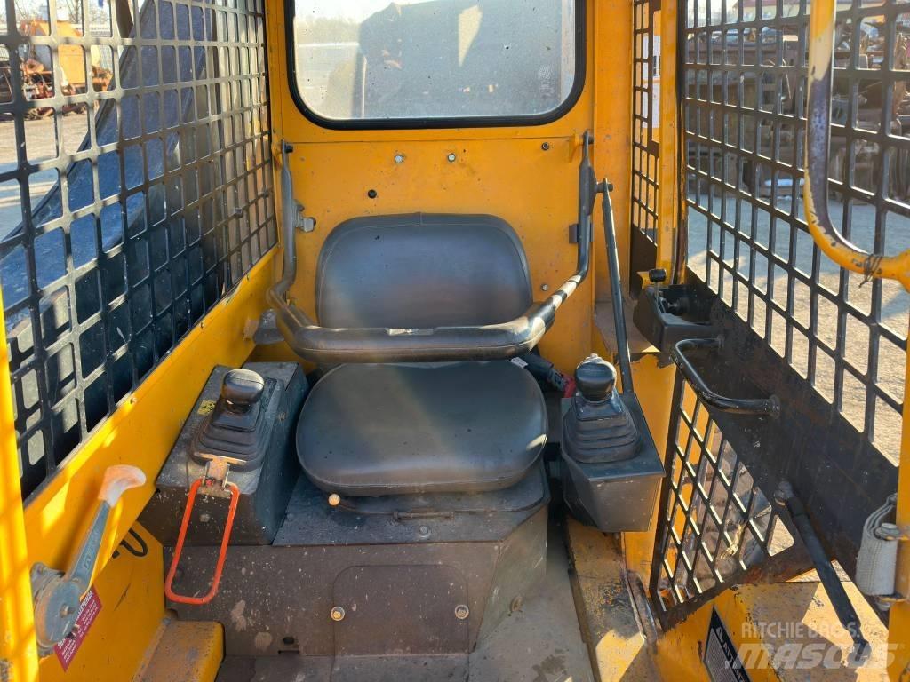 JCB 165 Minicarregadeiras