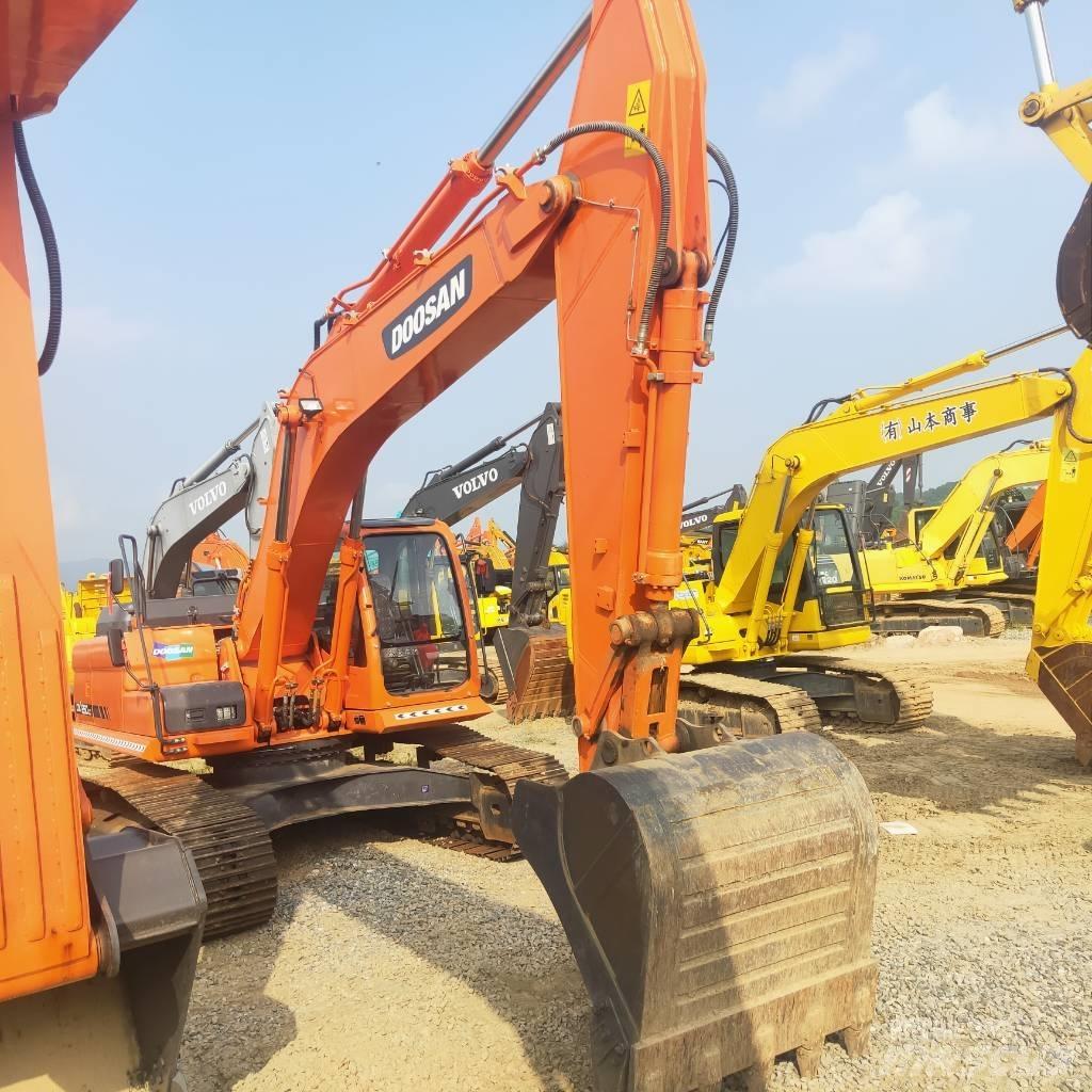 Doosan DX260LC Escavadeiras de esteiras