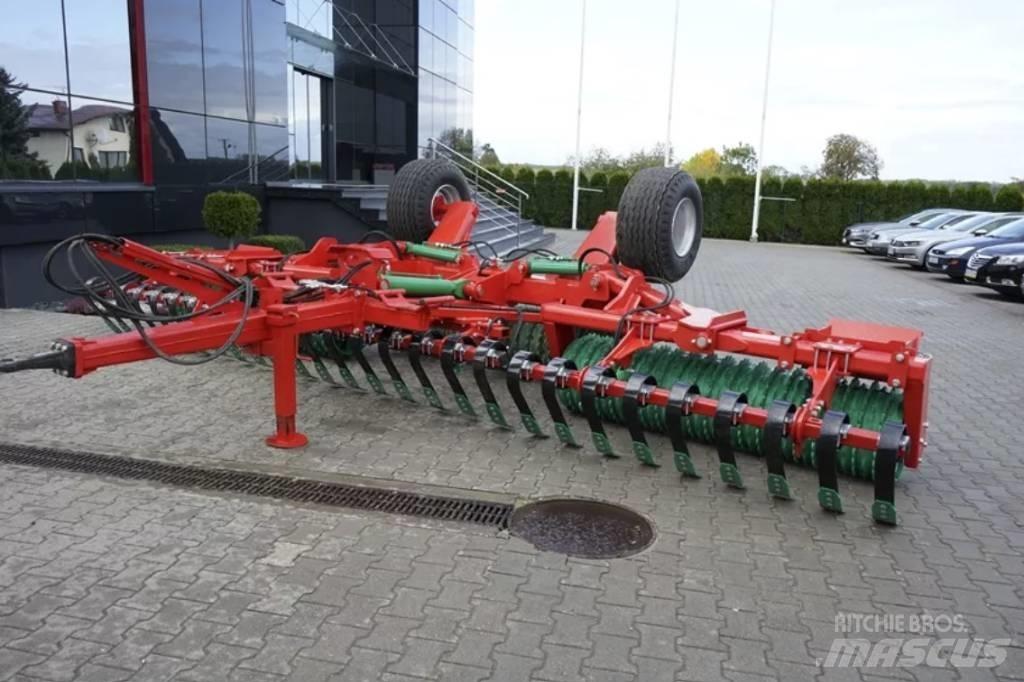 Agro-Masz Hestile Rolos agrícolas