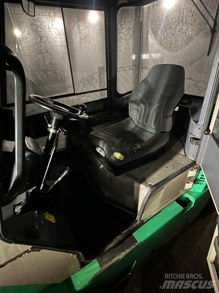 Mitsubishi FD40 Empilhadores Diesel