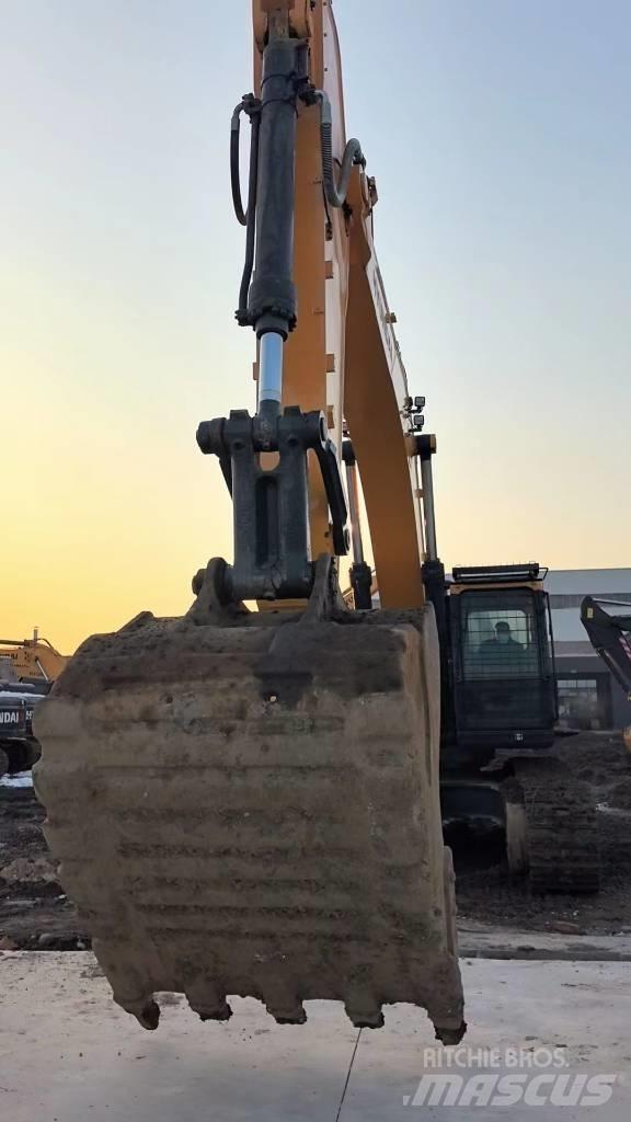 Hyundai R520L-9VS Escavadeiras de esteiras