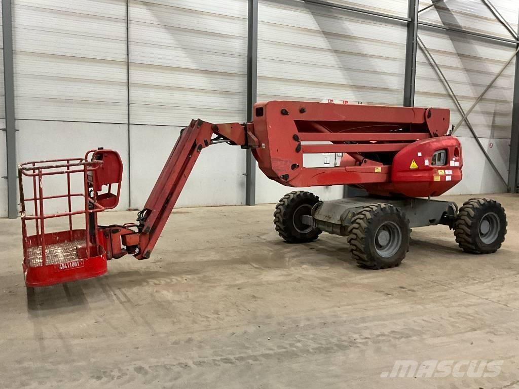 Manitou 160 ATJ Elevadores braços articulados