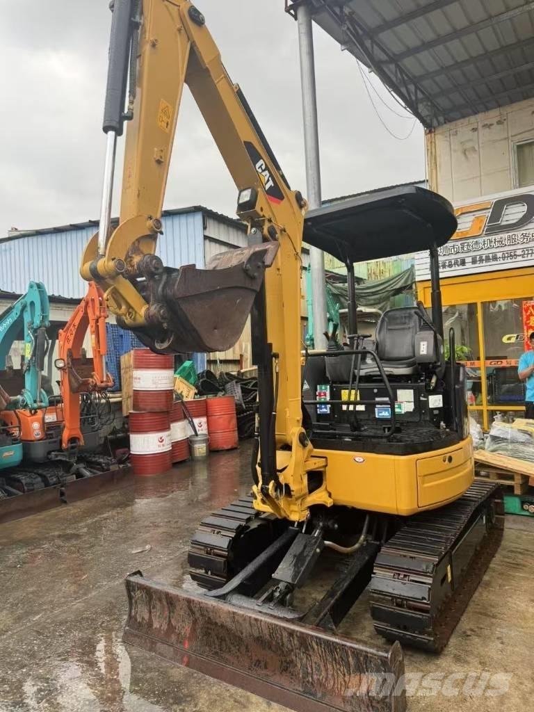 CAT 304 CR Miniescavadeiras