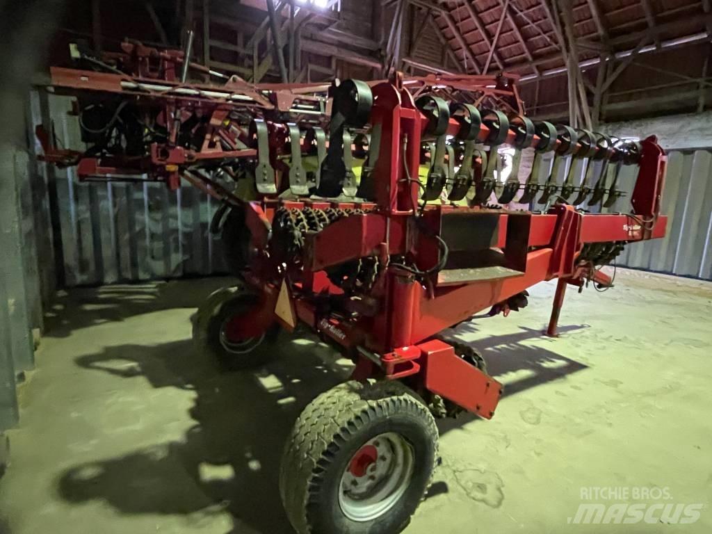 He-Va Tip-Roller 8.2 Rolos agrícolas