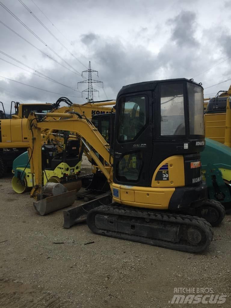 Komatsu PC30MR-2 Miniescavadeiras