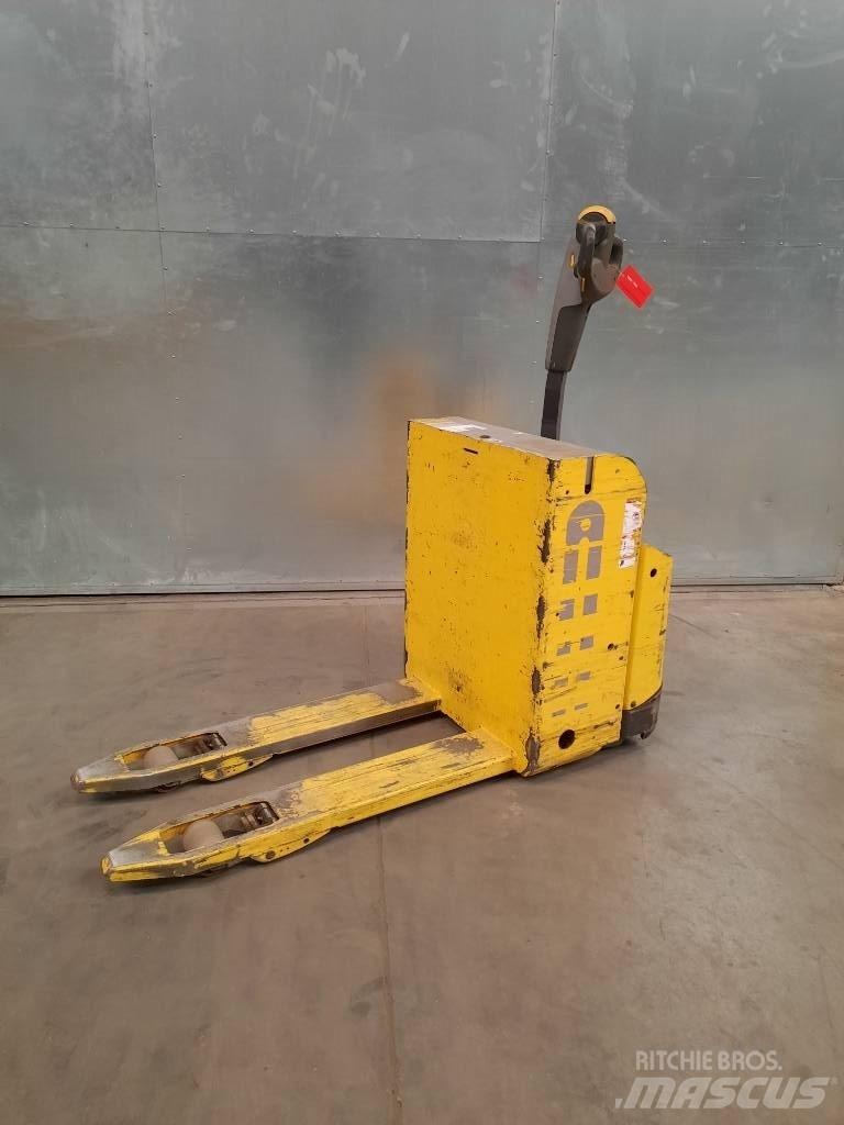 UniCarriers PLL180 Porta palettes