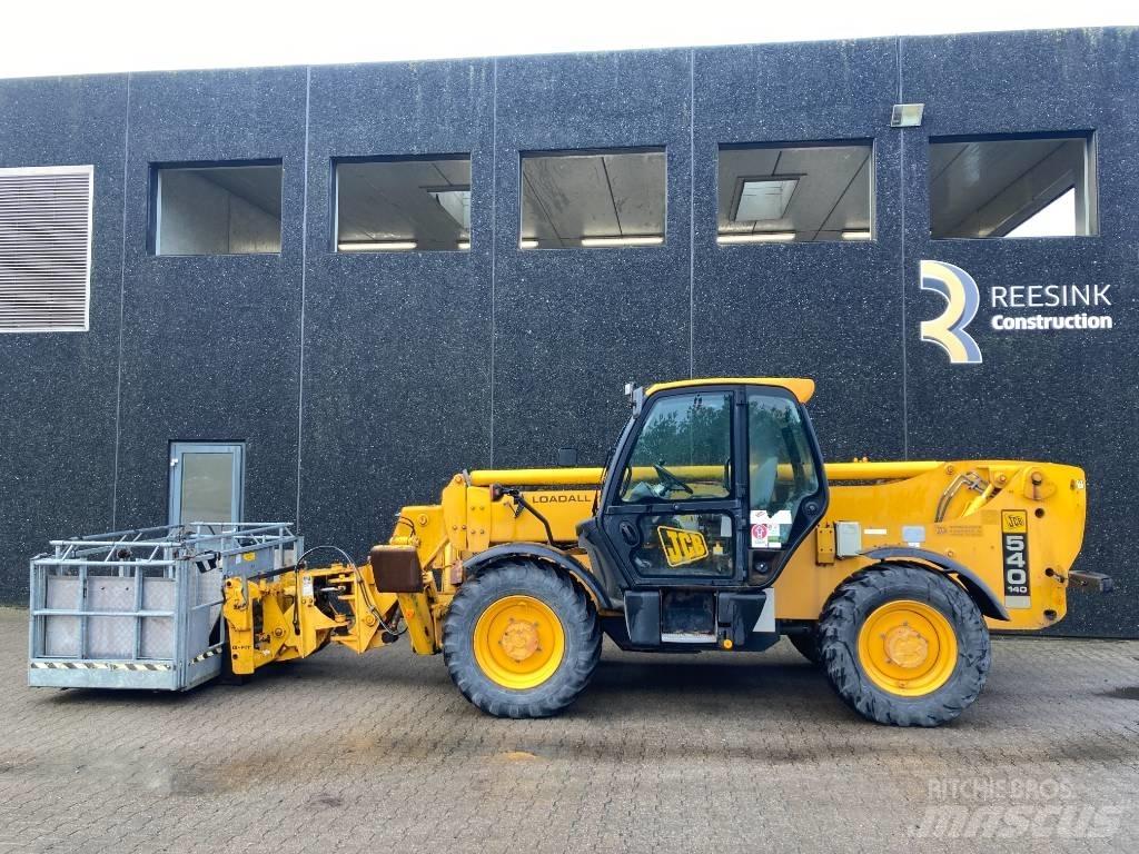 JCB 540-140 Manipulador telescópico