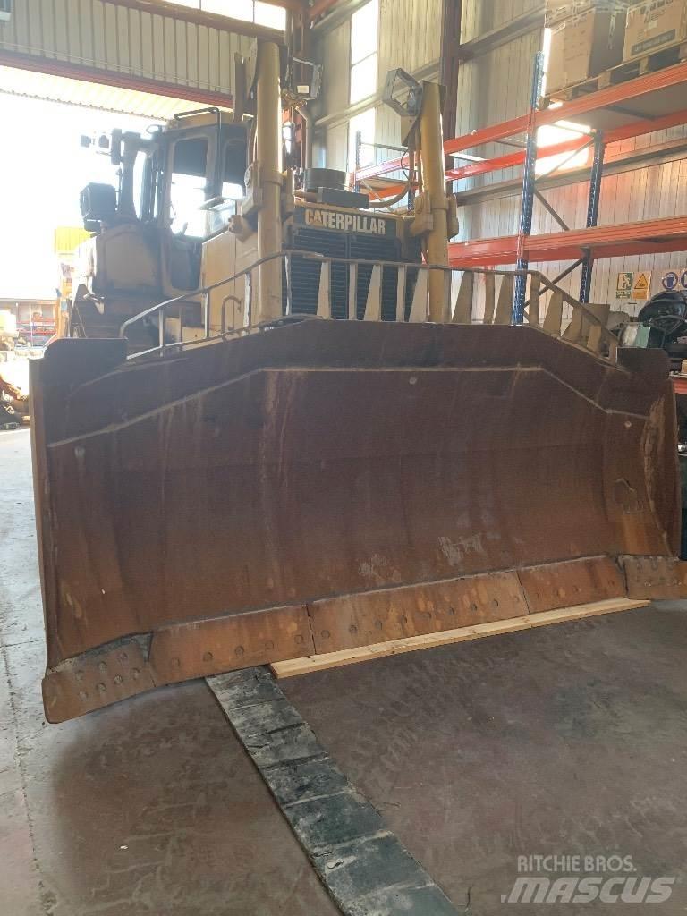 CAT D 8 R II Dozers - Tratores rastos
