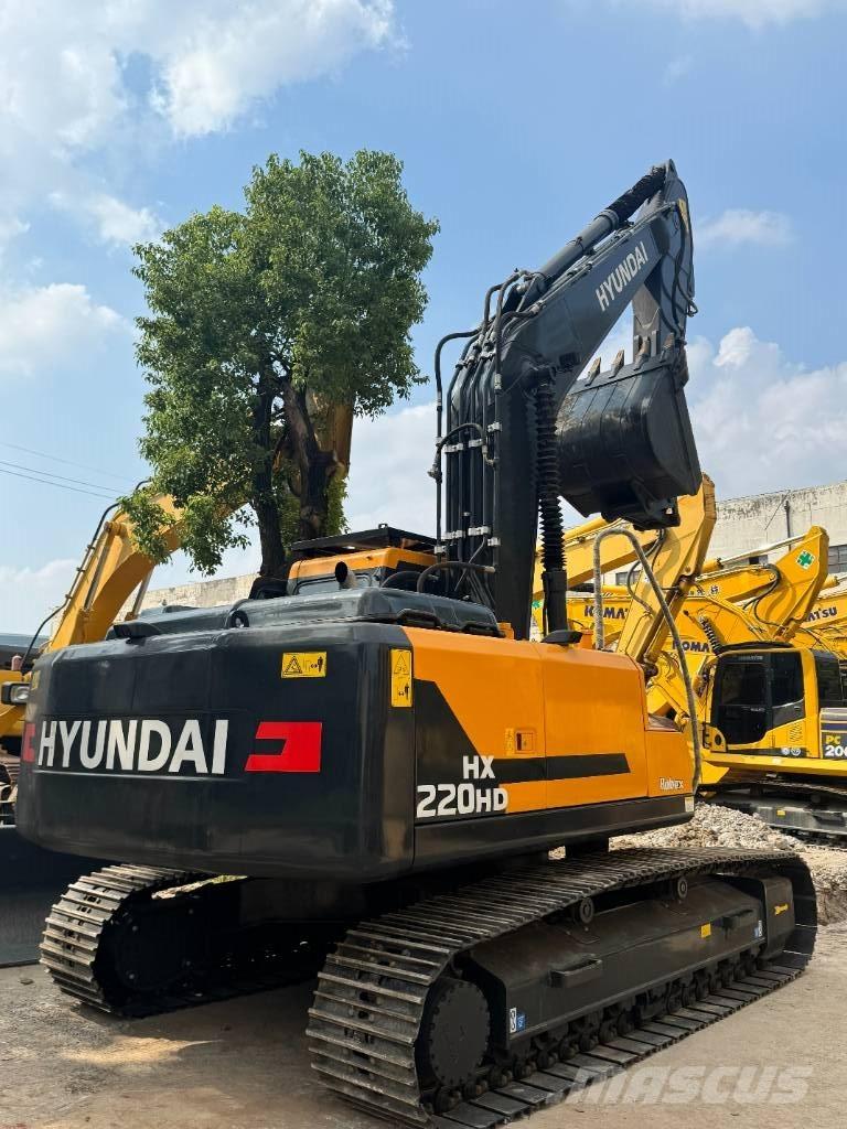 Hyundai HX220HD Escavadoras Midi 7t - 12t
