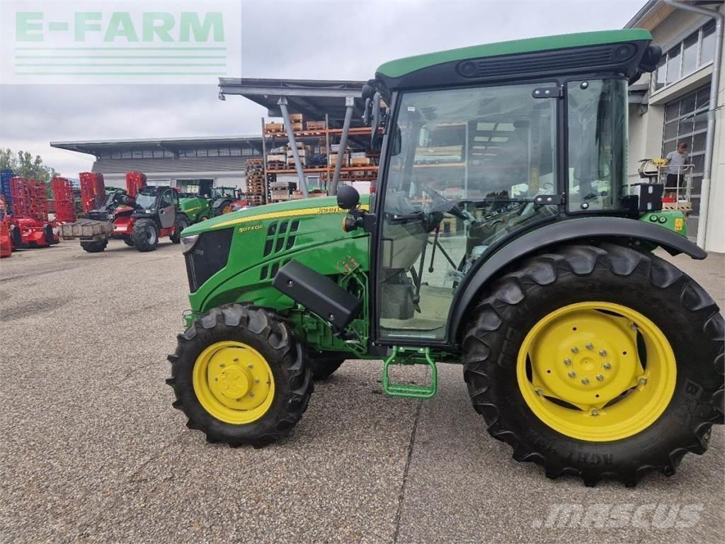 John Deere 5075 GF Tratores Agrícolas usados