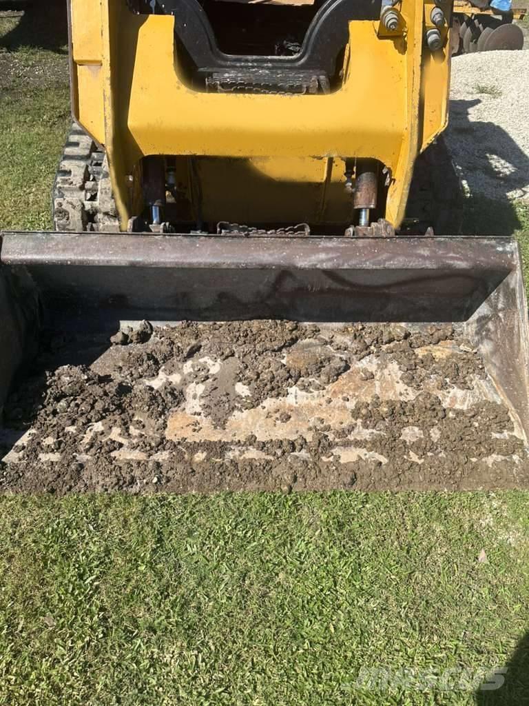 CAT 259 D Minicarregadeiras