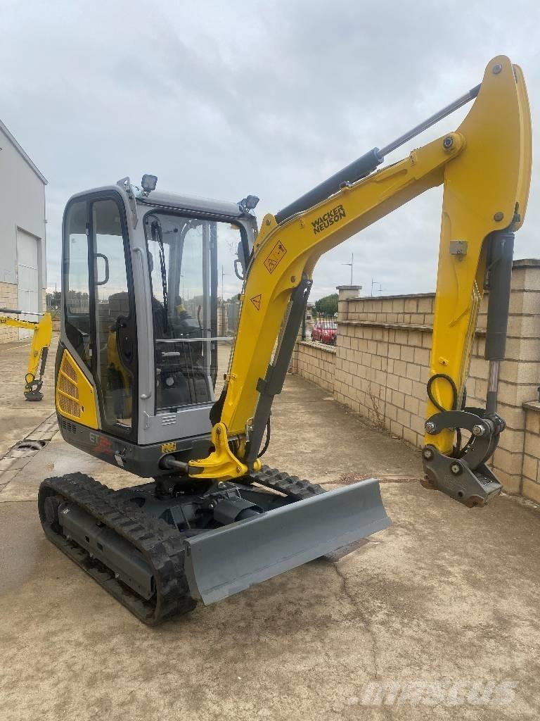 Wacker Neuson ET 24 Miniescavadeiras