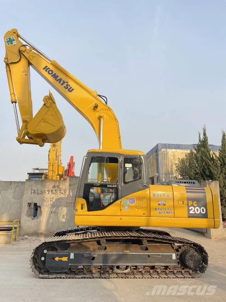 Komatsu PC 200-7 Escavadeiras de esteiras