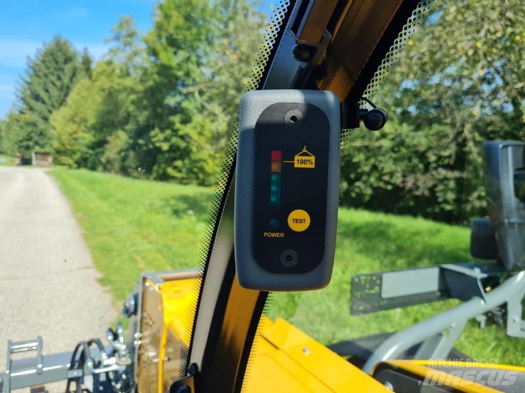 Liebherr T 32-7 Manipulador telescópico