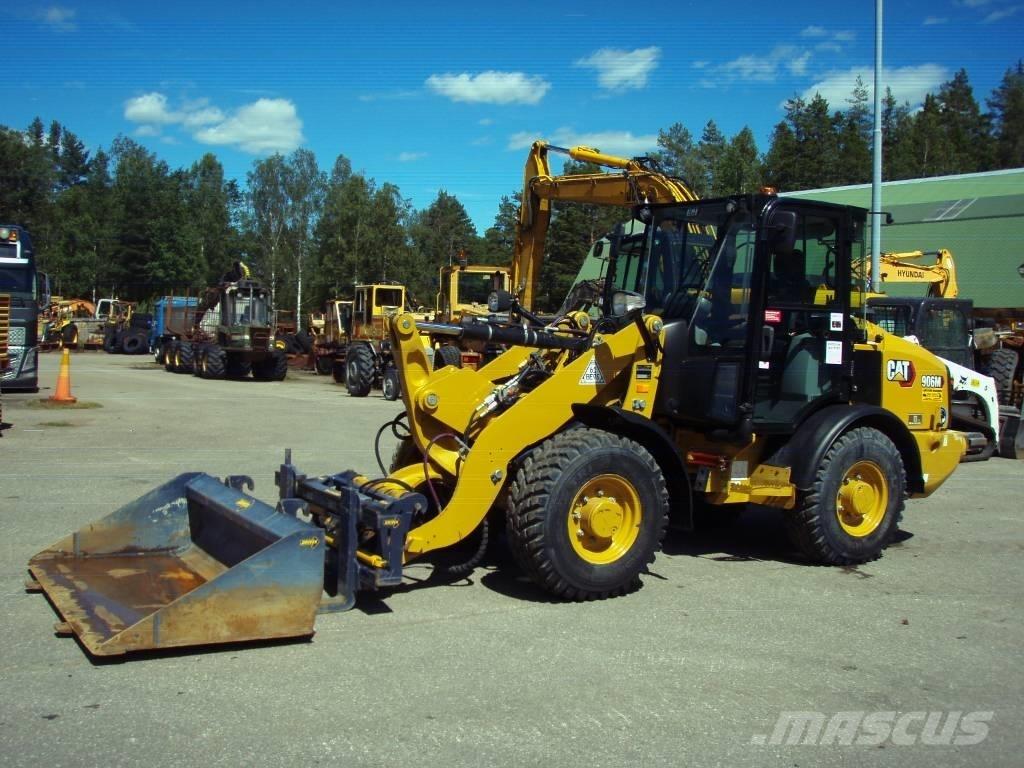 CAT 906 M Carregadeiras de rodas