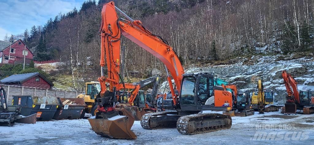 Hitachi ZX 210 LC-6 Escavadeiras de esteiras