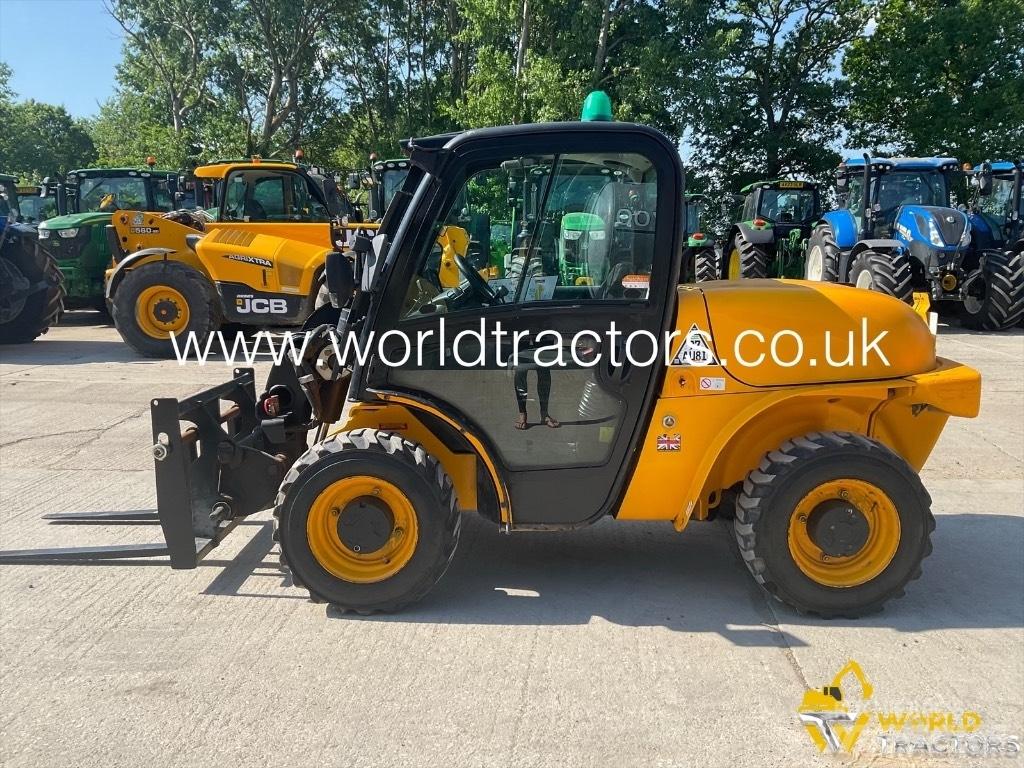 JCB 520-40 Manipulador telescópico