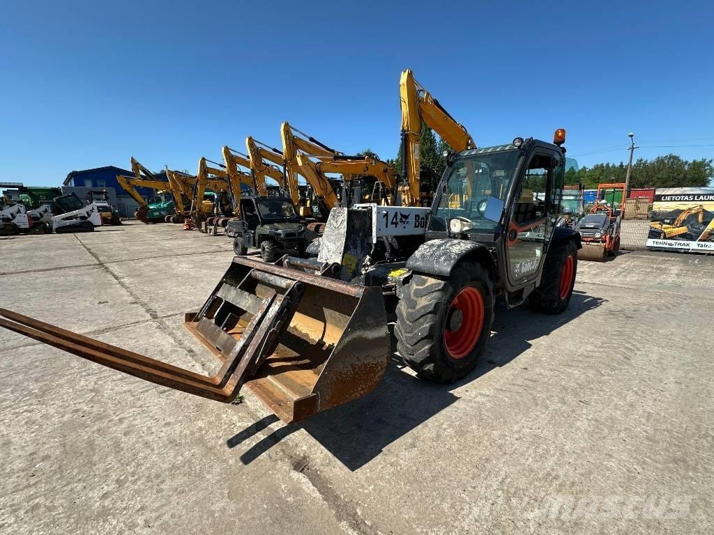 Bobcat TL 30.60 Manipulador telescópico
