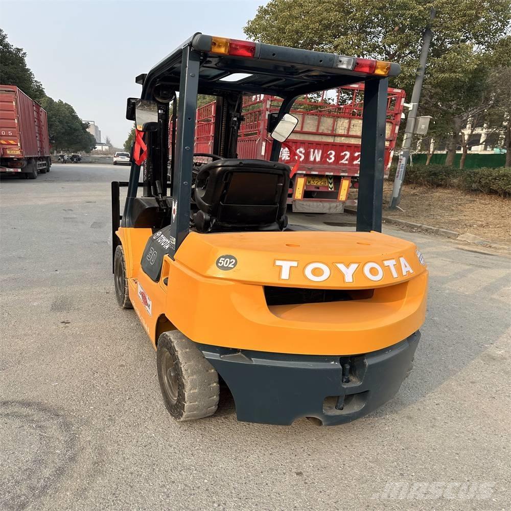 Toyota 62-7 FD N 30 Empilhadores Diesel